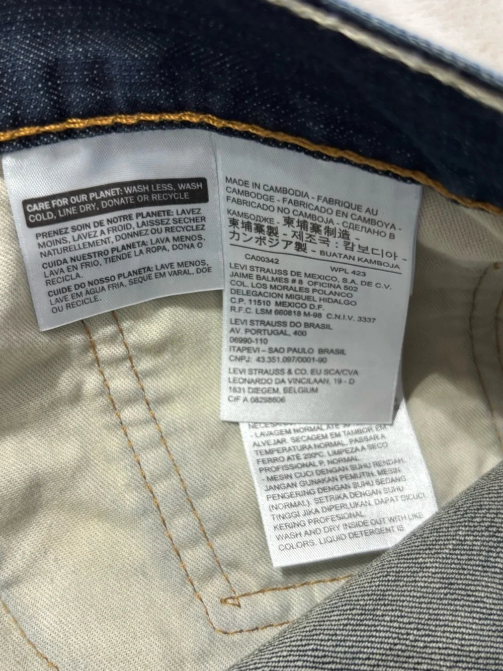 Levis levi 527